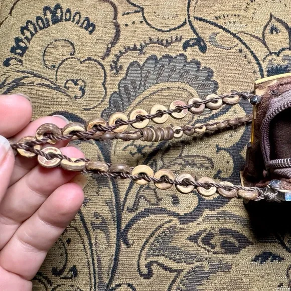 Handcrafted Coconut Shell Purse - Picture 10 of 15